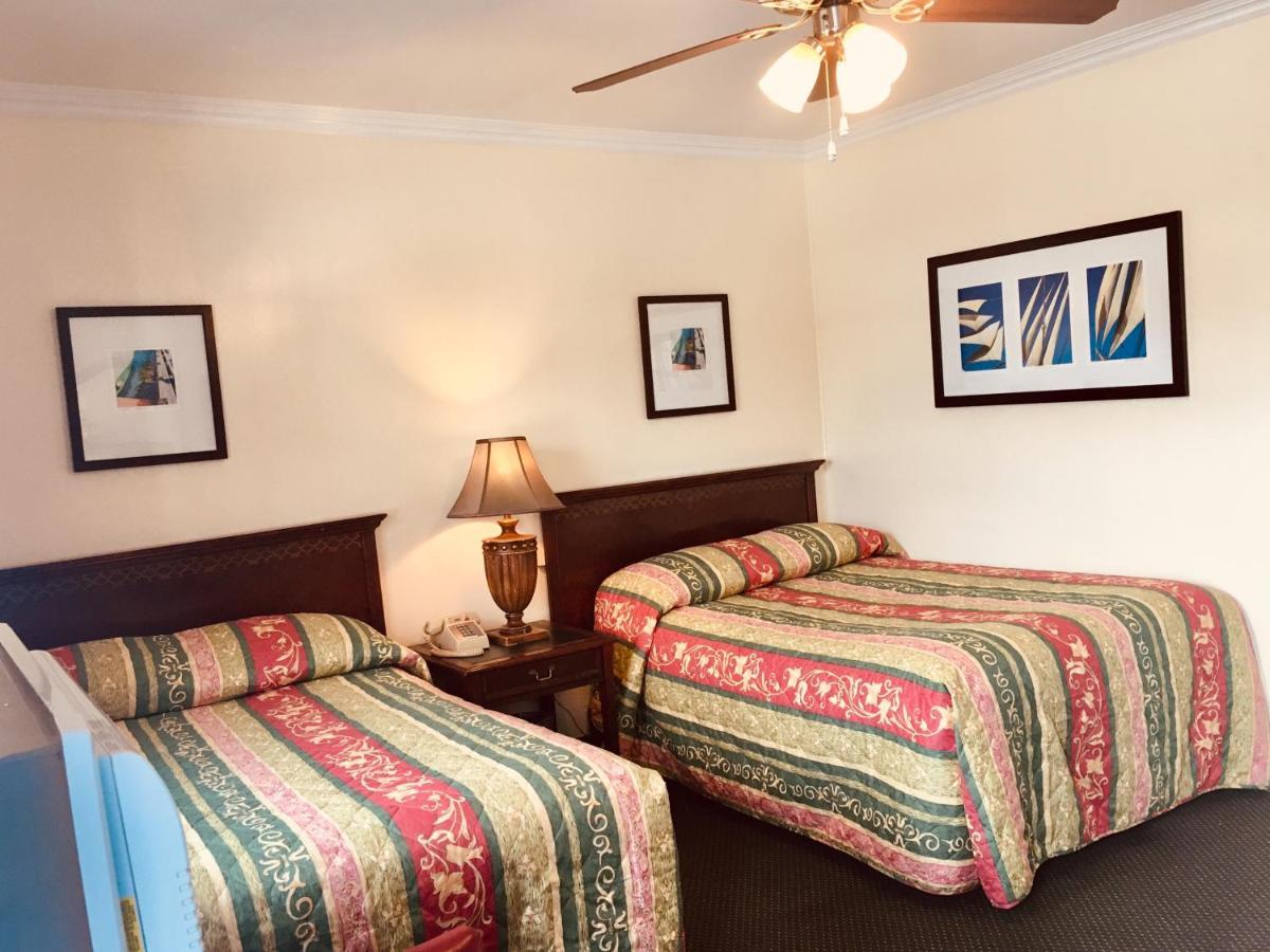 Los Feliz Hotel Glendale Eksteriør billede