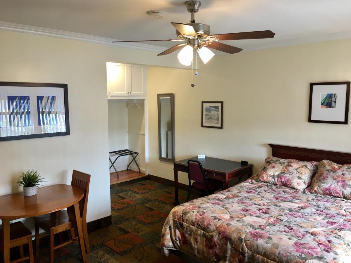 Los Feliz Hotel Glendale Eksteriør billede